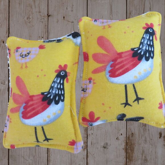 Washable Chicken Sponge, Reusable Dish Scrubby, Set of 2 - Picture 1 of 4